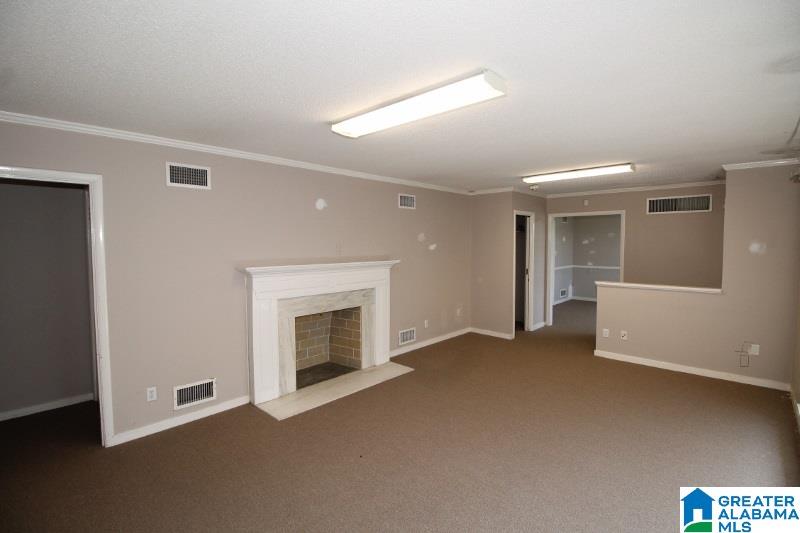 913 Huffman Road Birmingham, AL 35235 - Photo 3 of 20