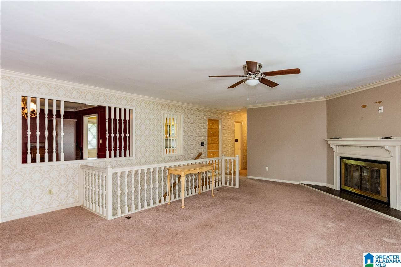 744 Crest Lane Birmingham, AL 35209 - Photo 3 of 43