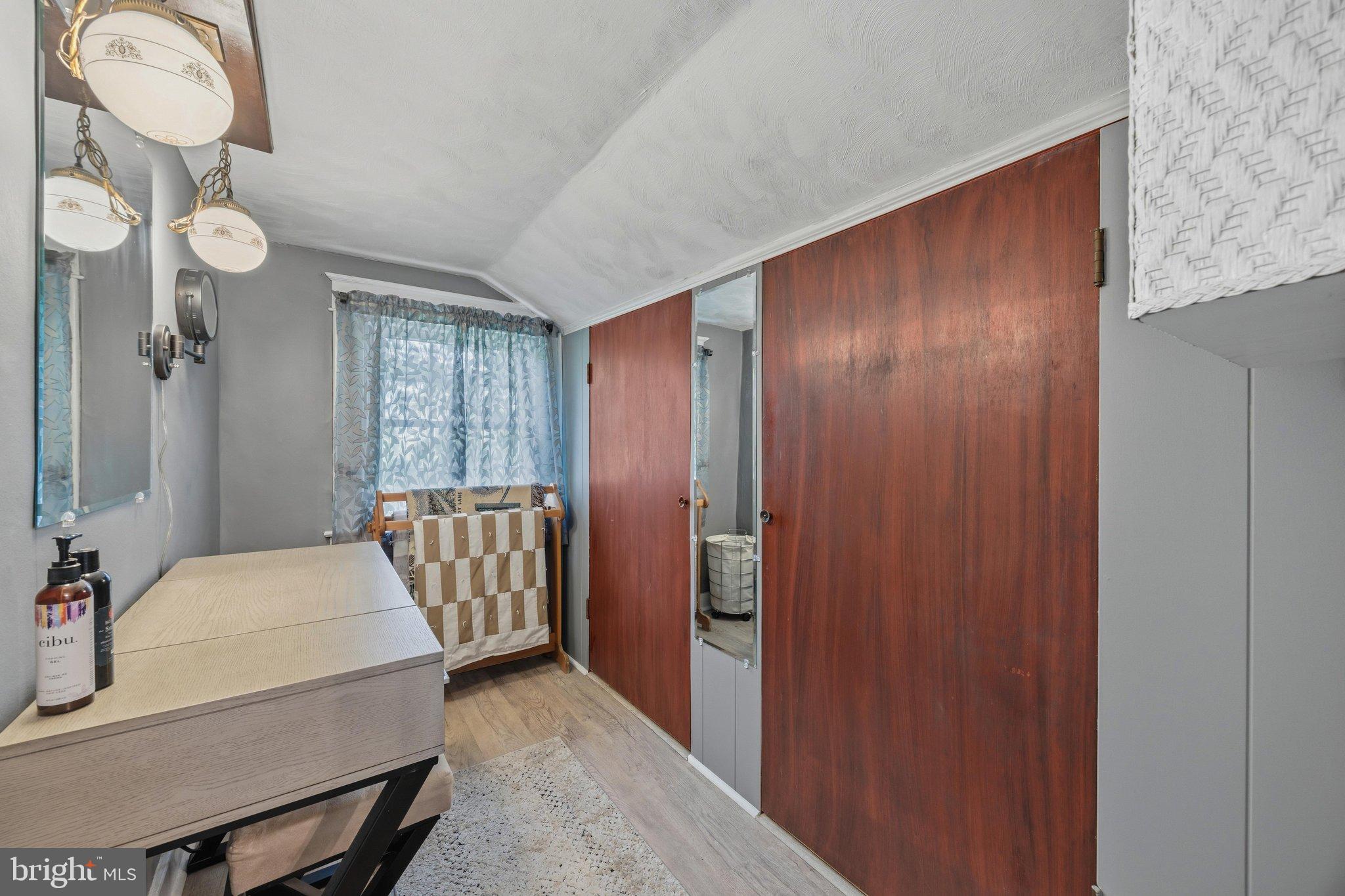 522 Old Hammonds Ferry Road Linthicum Heights, MD 21090 - Photo 26 of 109 Charming nook with natural light and warmth.