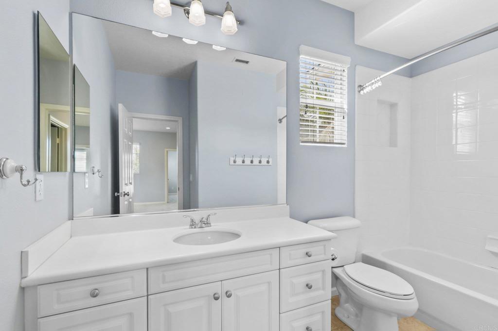 609 Saltgrass Avenue Carlsbad, CA 92011 - Photo 30 of 40 Upstairs Bath