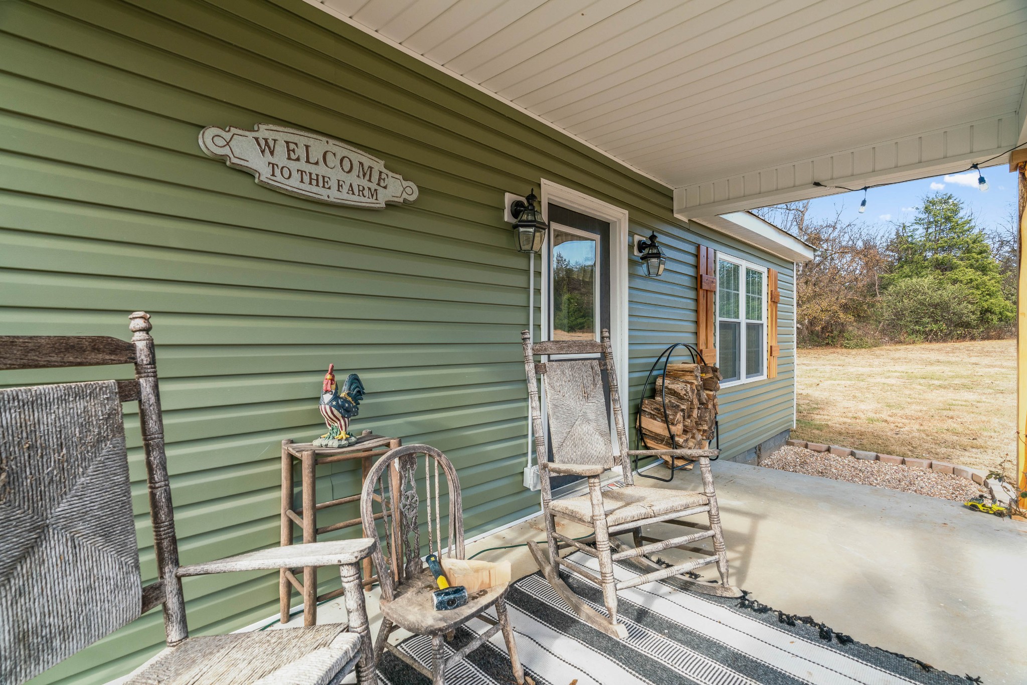 345 Wabash Road Mulberry, TN 37359 - Photo 40 of 63 a view of a patio with table and chairs and potted plants