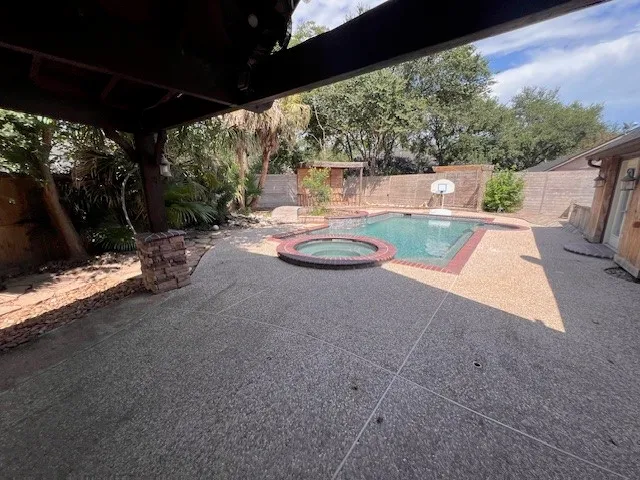 $3,200 | 2602 Cloverfield Court, Pearland, TX 77584