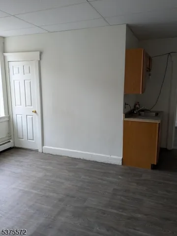 $1,500 | 139 9th Street, Unit 3, Passaic, NJ 07055