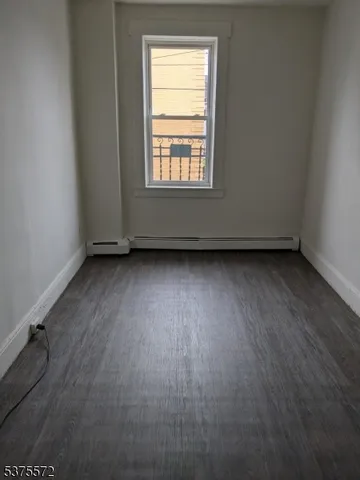 $1,500 | 139 9th Street, Unit 3, Passaic, NJ 07055