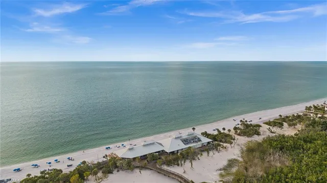 $5,800,000 | 8787 Bay Colony Drive, Unit 603, Naples, FL 34108