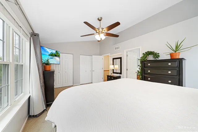 $382,000 | 2611 Woodmere Drive, Darien, IL 60561