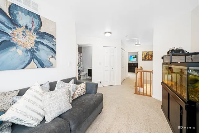 $382,000 | 2611 Woodmere Drive, Darien, IL 60561