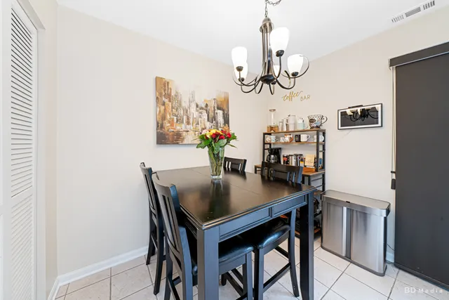 $382,000 | 2611 Woodmere Drive, Darien, IL 60561