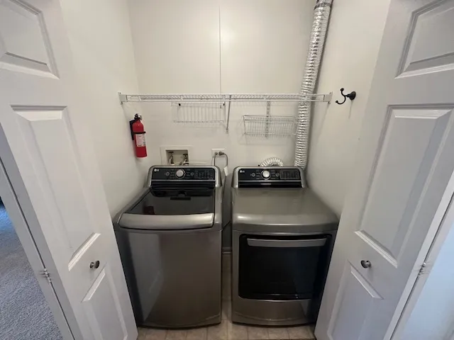 $382,000 | 2611 Woodmere Drive, Darien, IL 60561