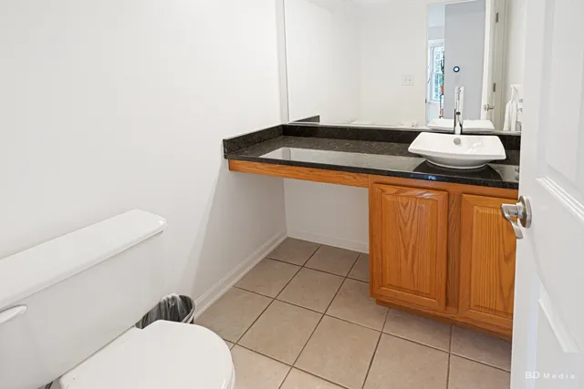 $382,000 | 2611 Woodmere Drive, Darien, IL 60561