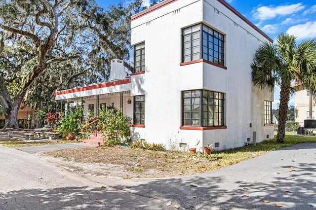 $280,000 | 30 Southeast Kings Bay Drive, Crystal River, FL 34429