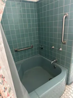 $280,000 | 30 Southeast Kings Bay Drive, Crystal River, FL 34429