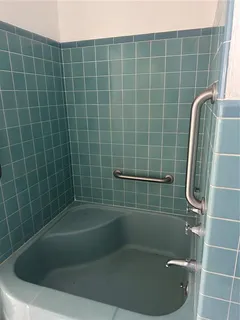 $280,000 | 30 Southeast Kings Bay Drive, Crystal River, FL 34429