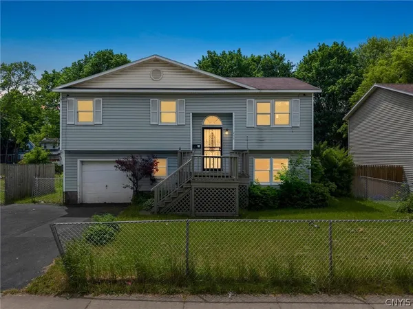 $174,900 | 233 West Newell Street, Syracuse, NY 13205