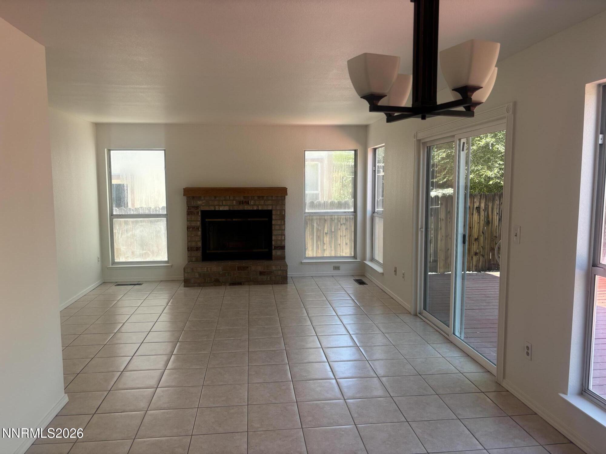 4527 Canyon Ridge Lane Reno, NV 89523 - Photo 6 of 20 IMG_4164