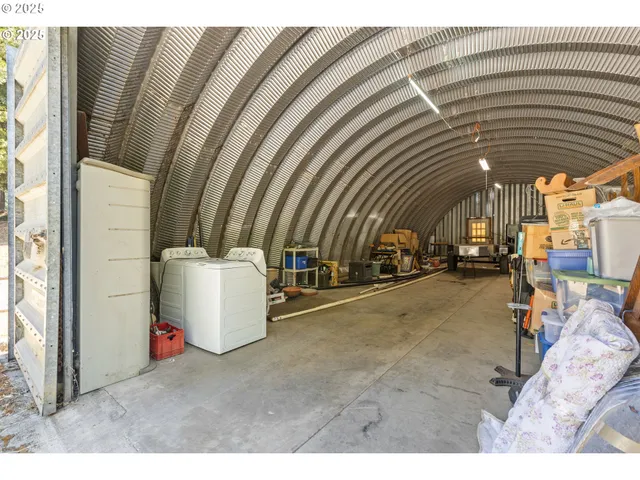 $670,000 | 913 Starveout Creek Road, Azalea, OR 97410