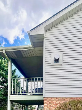 $230,000 | 2104 Terrace Drive, Highland, IN 46322