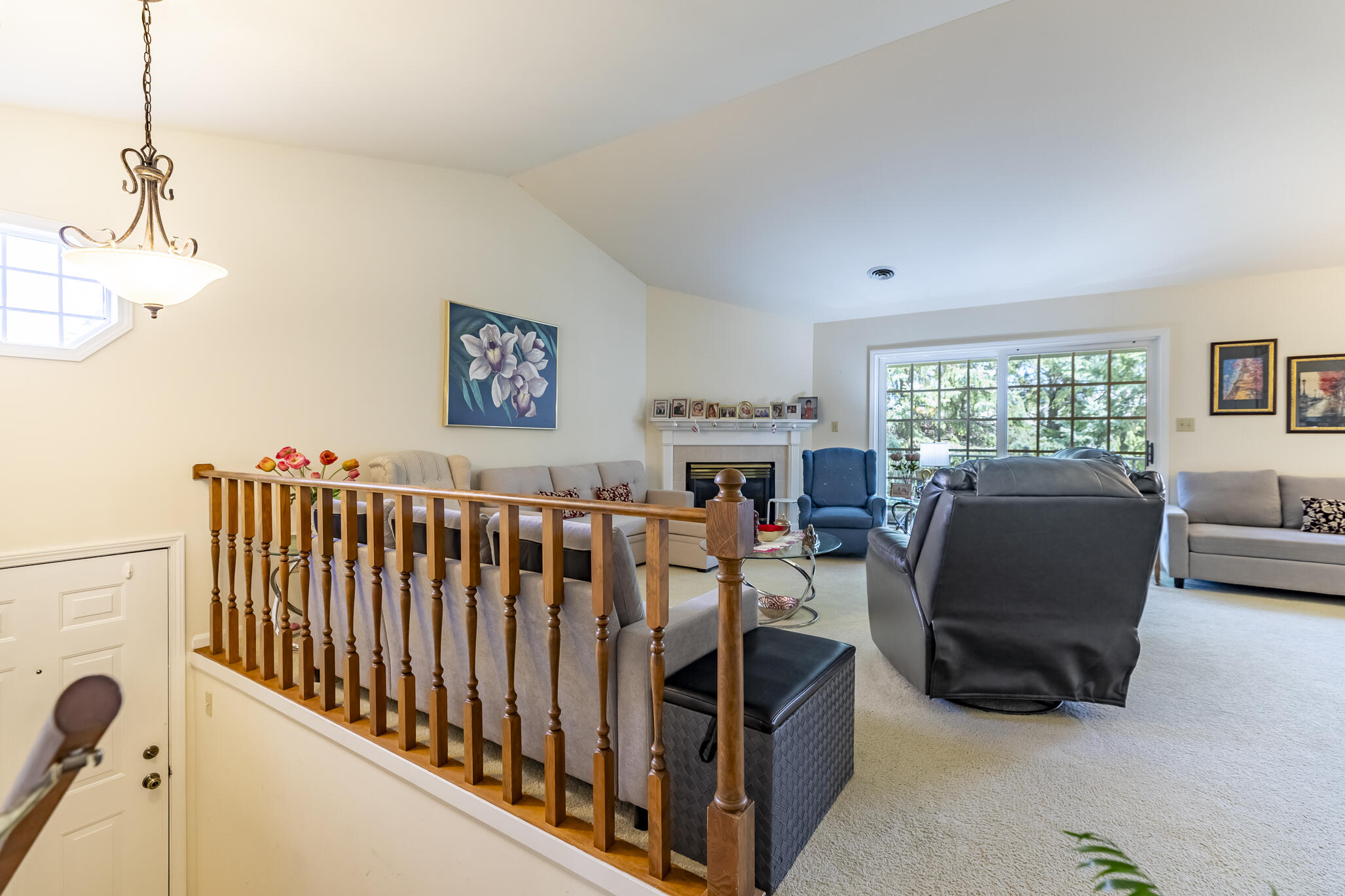 2104 Terrace Drive Highland, IN 46322 - Photo 6 of 28 2054x1369