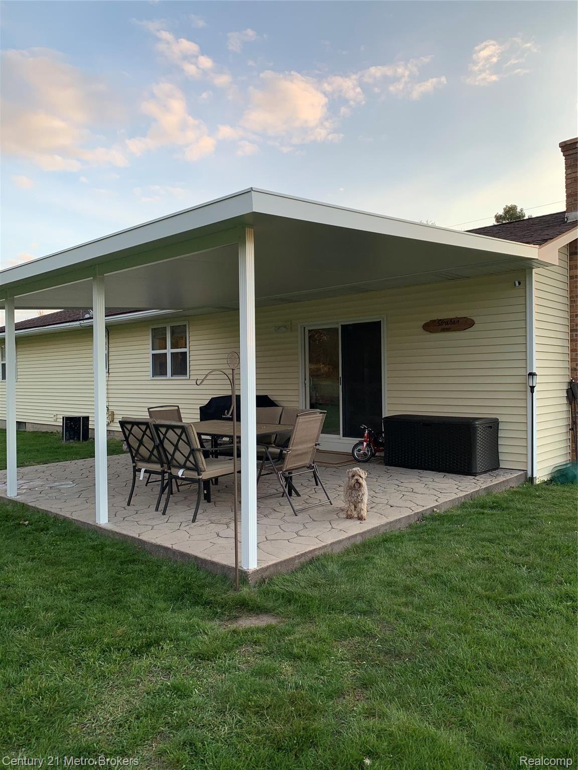 6034 Johnson Road Flushing, MI 48433 - Photo 18 of 19 IMG_4325.jpeg