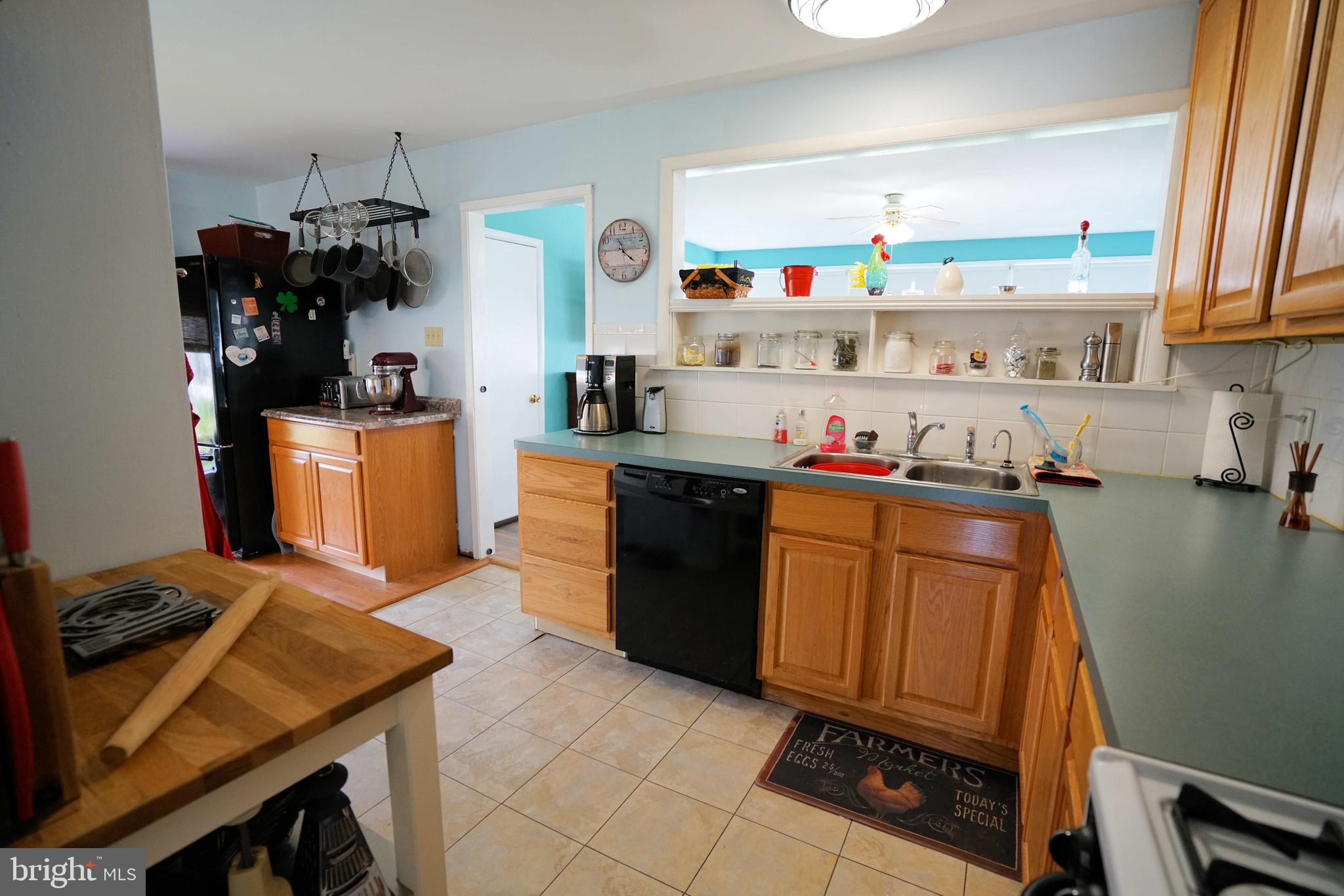 513 Filbert Road Oreland, PA 19075 - Photo 12 of 34