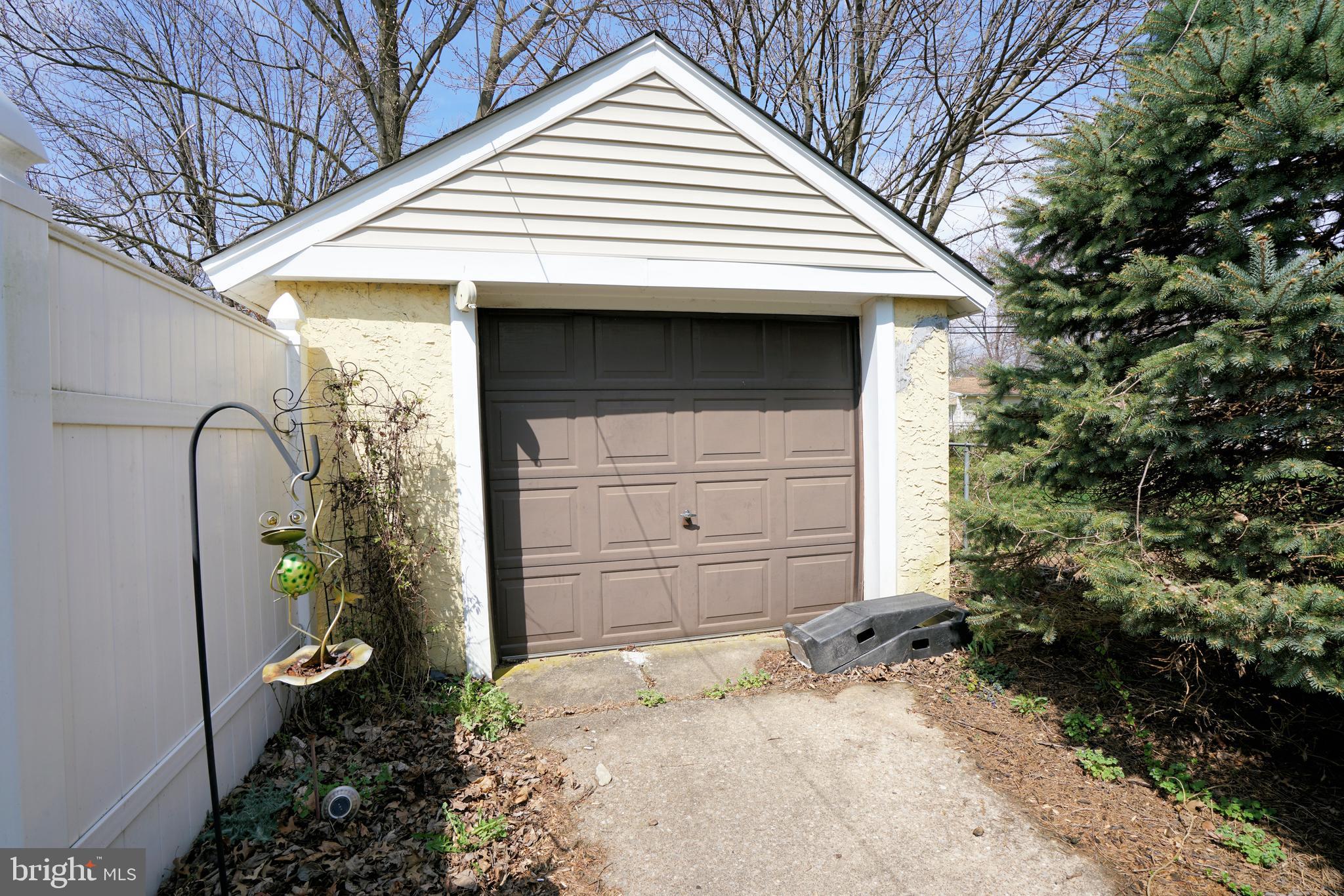 513 Filbert Road Oreland, PA 19075 - Photo 33 of 34