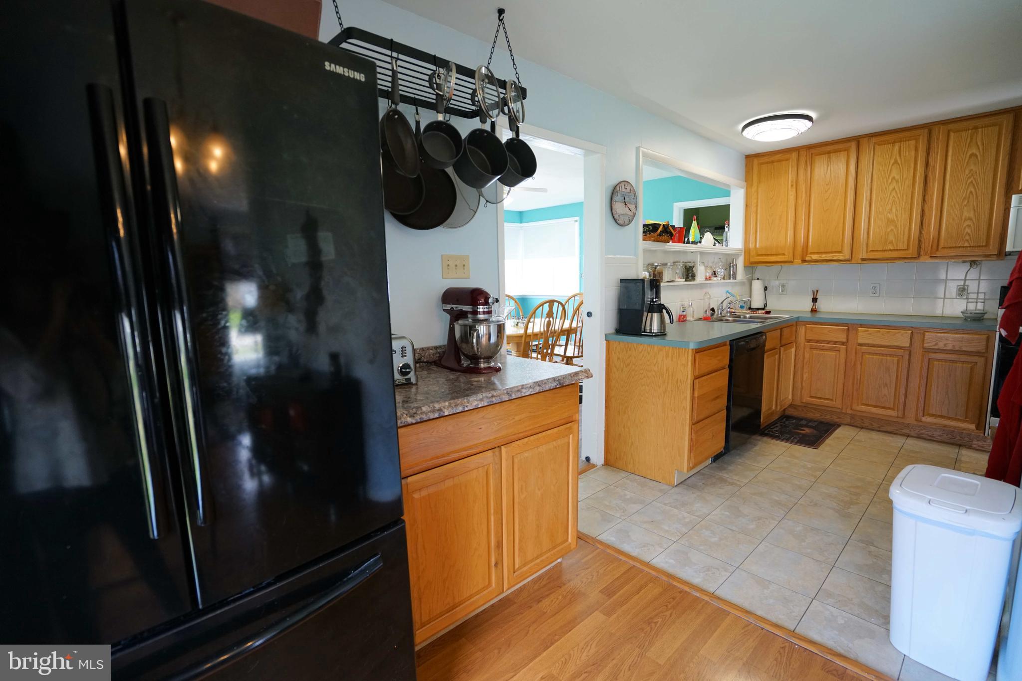 513 Filbert Road Oreland, PA 19075 - Photo 10 of 34