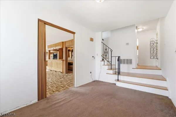 $799,999 | 2 Ambler Way, Parsippany, NJ 07054