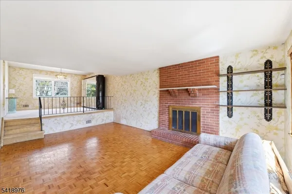 $799,999 | 2 Ambler Way, Parsippany, NJ 07054