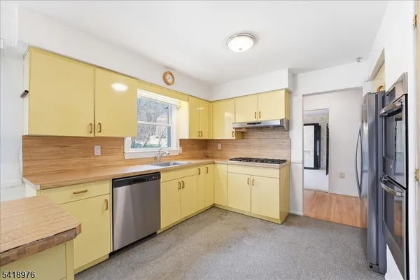 $799,999 | 2 Ambler Way, Parsippany, NJ 07054