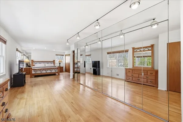 $799,999 | 2 Ambler Way, Parsippany, NJ 07054