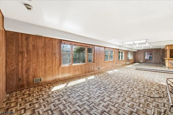 $799,999 | 2 Ambler Way, Parsippany, NJ 07054