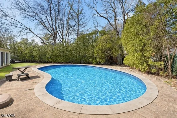 $799,999 | 2 Ambler Way, Parsippany, NJ 07054