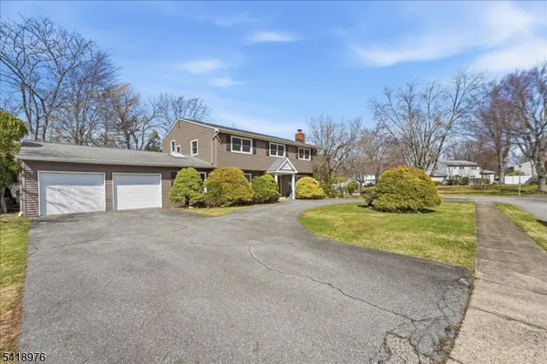 $799,999 | 2 Ambler Way, Parsippany, NJ 07054