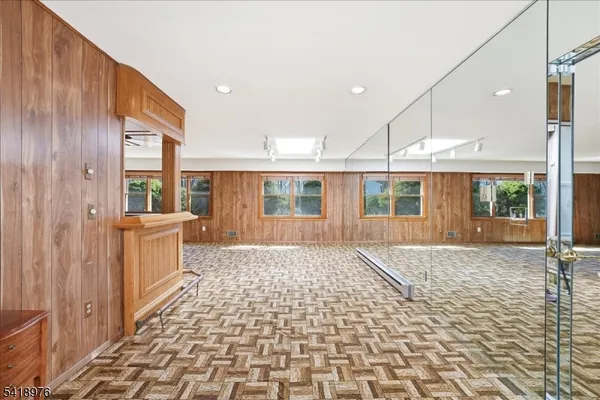 $799,999 | 2 Ambler Way, Parsippany, NJ 07054