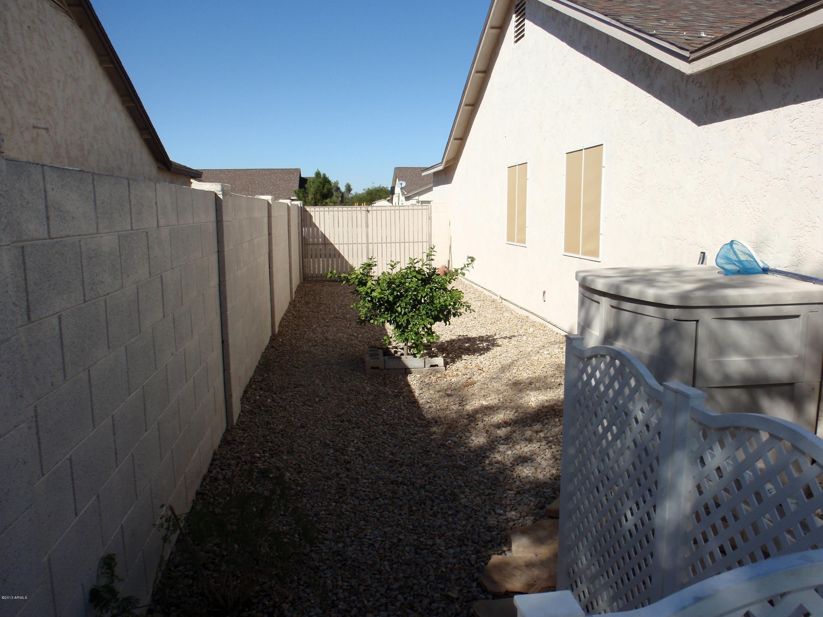 1763 East Sycamore Road Casa Grande, AZ 85122 - Photo 27 of 31 RV parking