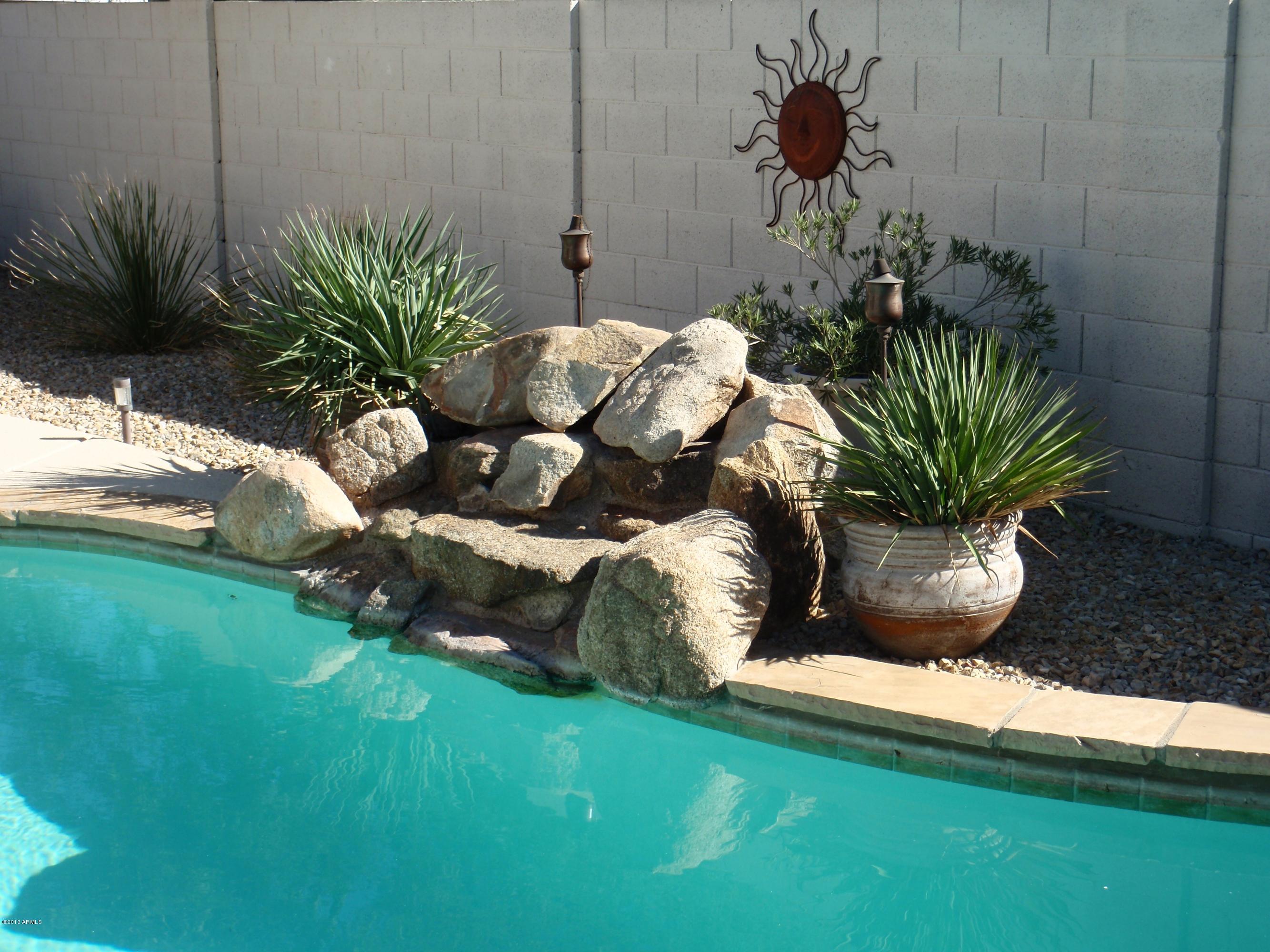 1763 East Sycamore Road Casa Grande, AZ 85122 - Photo 29 of 31 water feature