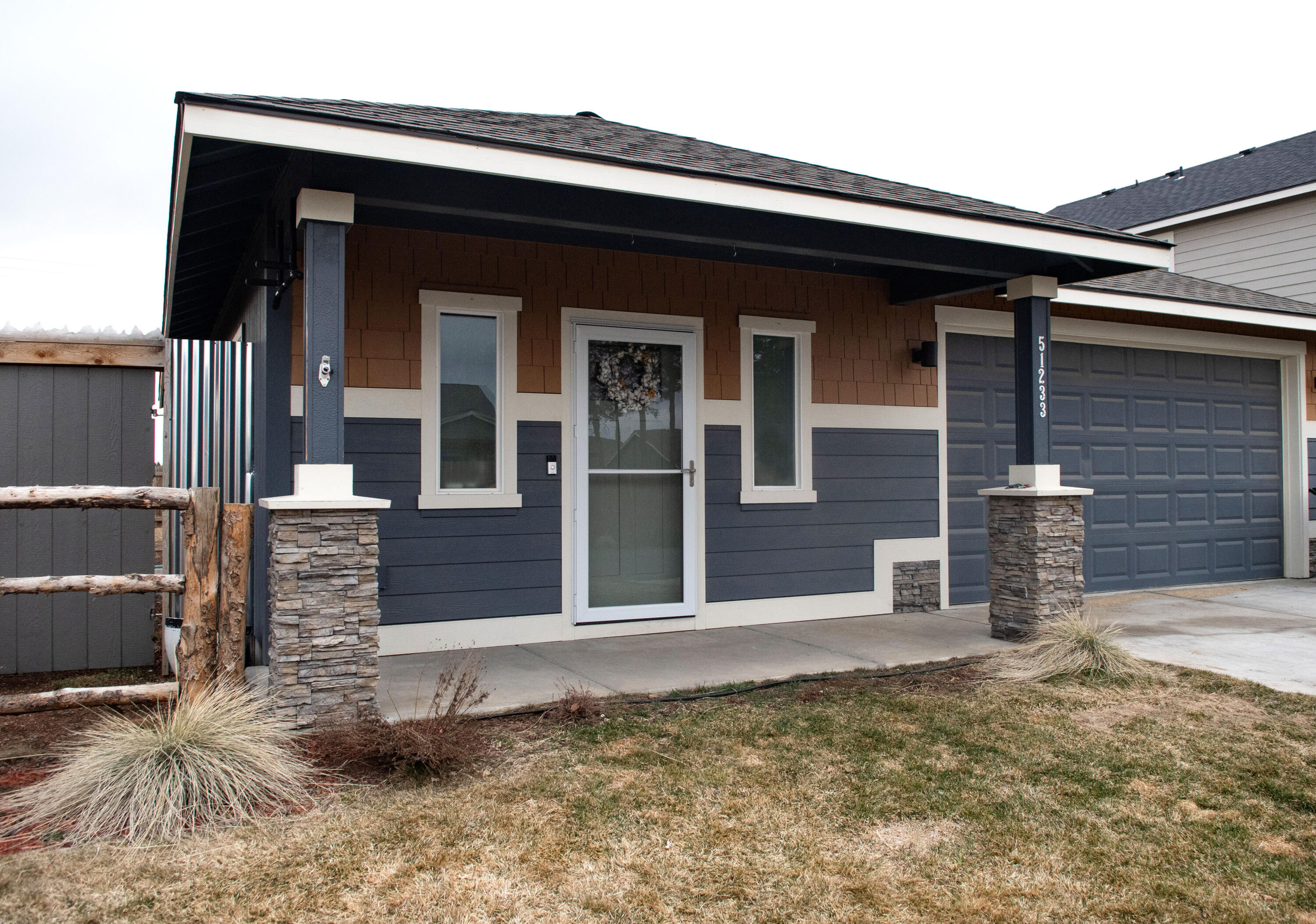 51233 Riley Lane La Pine, OR 97739 - Photo 1 of 26 Front Exterior
