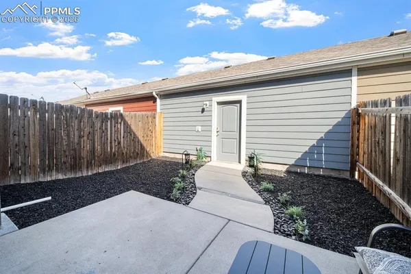 $359,950 | 10191 Silver Stirrup Drive, Colorado Springs, CO 80925
