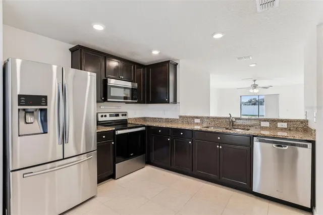a view of a garage room
