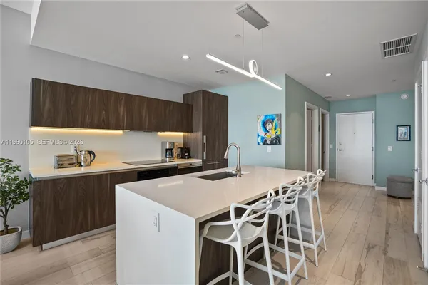 $7,200 | 480 Northeast 31st Street, Unit 3906, Miami, FL 33137