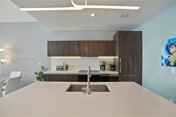 $7,200 | 480 Northeast 31st Street, Unit 3906, Miami, FL 33137