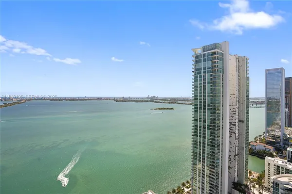 $7,200 | 480 Northeast 31st Street, Unit 3906, Miami, FL 33137