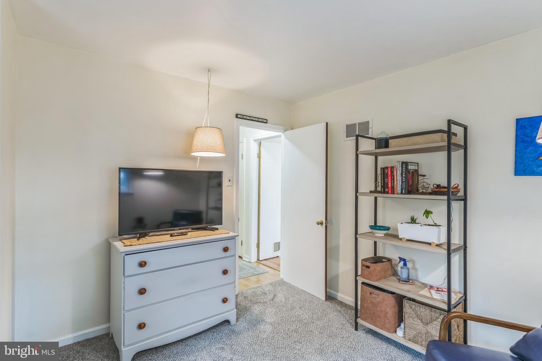 109 Walnut Road Wallingford, PA 19086 - Photo 17 of 30