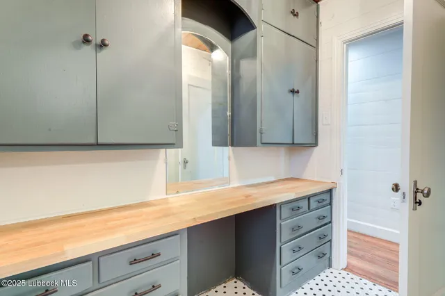 $1,500 | 1701 32nd Street, Lubbock, TX 79411