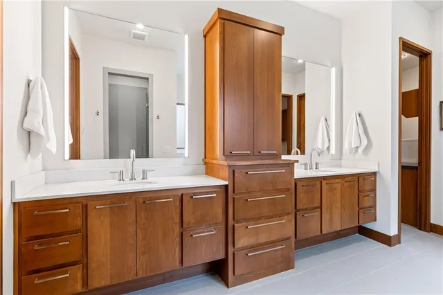 $1,475,000 | 25075 West 105th Terrace, Olathe, KS 66061