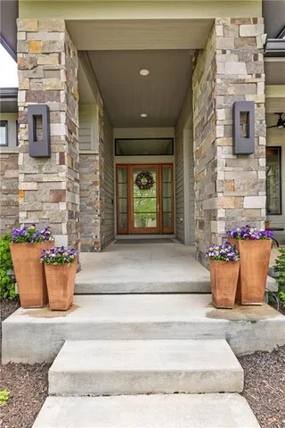 $1,475,000 | 25075 West 105th Terrace, Olathe, KS 66061