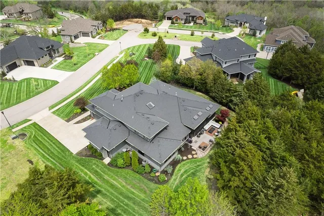 $1,475,000 | 25075 West 105th Terrace, Olathe, KS 66061