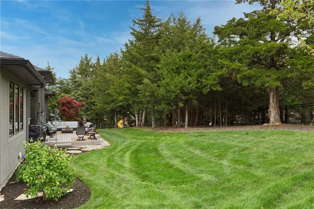 $1,475,000 | 25075 West 105th Terrace, Olathe, KS 66061