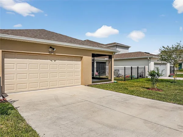 $2,500 | 4087 Feather Tree Drive, Apopka, FL 32712