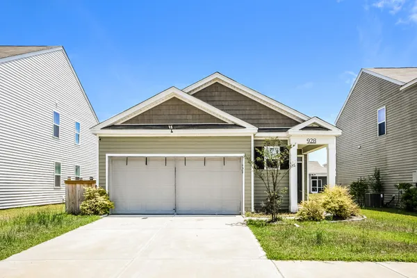 $2,850 | 928 Woodside Creek Lane, Summerville, SC 29486